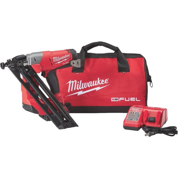 Milwaukee M18 FUEL 15-Gauge Angled Cordless Finish Nail Gun Kit